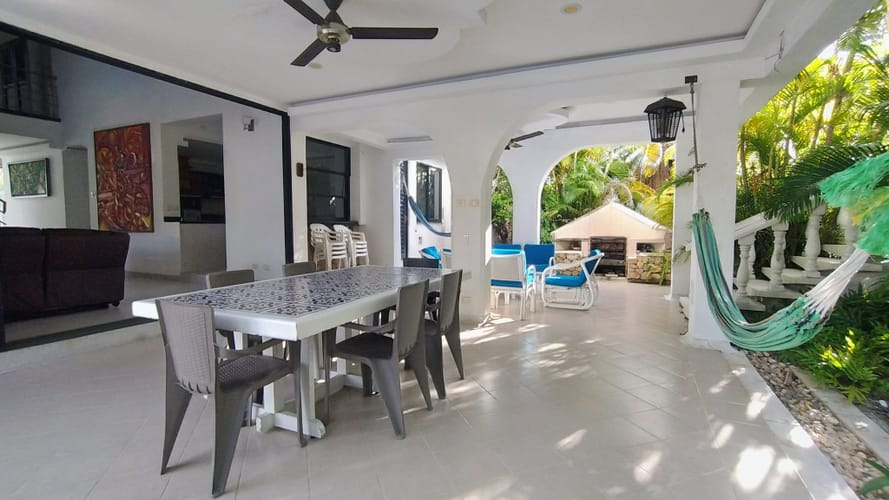 Casa de 8 alcobas en venta en Girardot, Girardot, 647 m² · foto 13 de 24