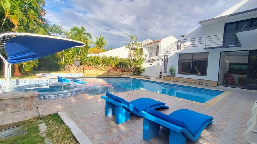 Casa de 8 alcobas en venta en Girardot, Girardot, 647 m² · foto 14 de 24