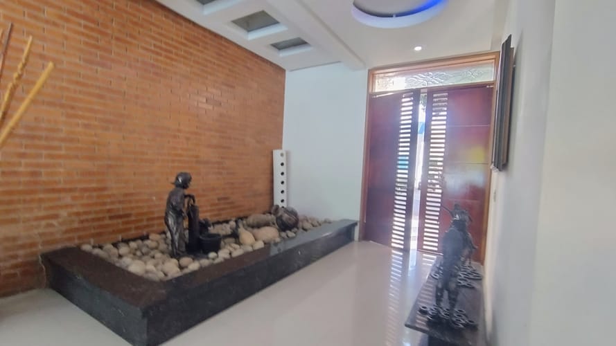 Casa de 5 alcobas en venta en Girardot, Girardot, 780 m² · foto 4 de 24