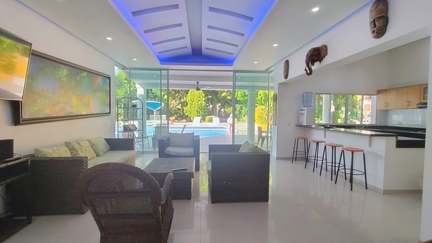 Casa de 5 alcobas en venta en Girardot, Girardot, 780 m² · foto 5 de 24