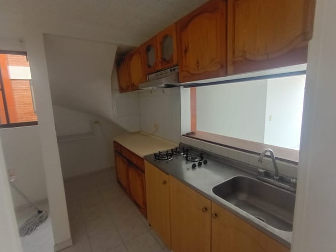 Apartamento en venta en Victoria Norte, Bogotá · foto 2 de 18
