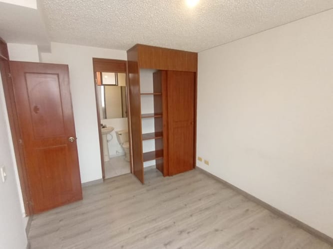 Apartamento en venta en Victoria Norte, Bogotá · foto 13 de 18