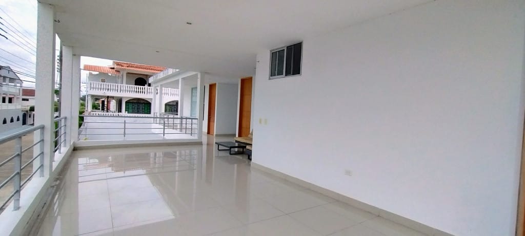 Casa de 4 alcobas en venta en Ricaurte, Ricaurte, 400 m² · foto 20 de 24
