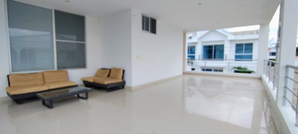 Casa de 4 alcobas en venta en Ricaurte, Ricaurte, 400 m² · foto 21 de 24