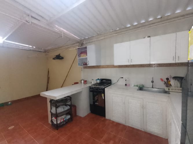 Casa de 3 alcobas en venta en Agua Blanca, Girardot, 74 m² · foto 10 de 24