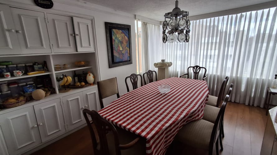 Apartamento de 4 alcobas en venta en Santa Barbara, Bogotá, 200 m² · foto 5 de 22