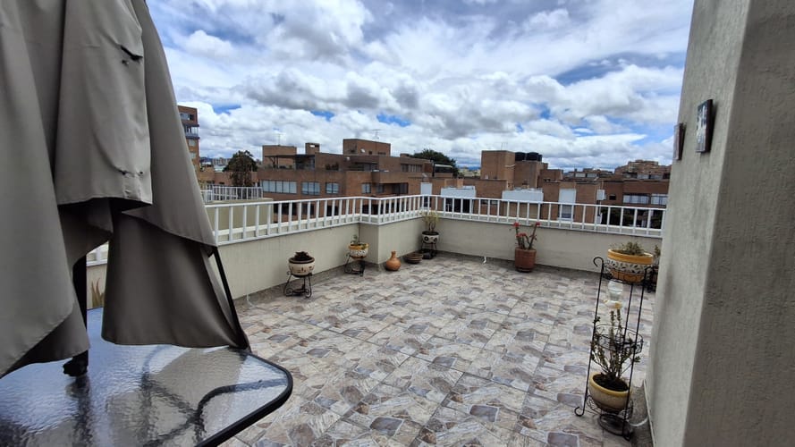 Apartamento de 4 alcobas en venta en Santa Barbara, Bogotá, 200 m² · foto 21 de 22