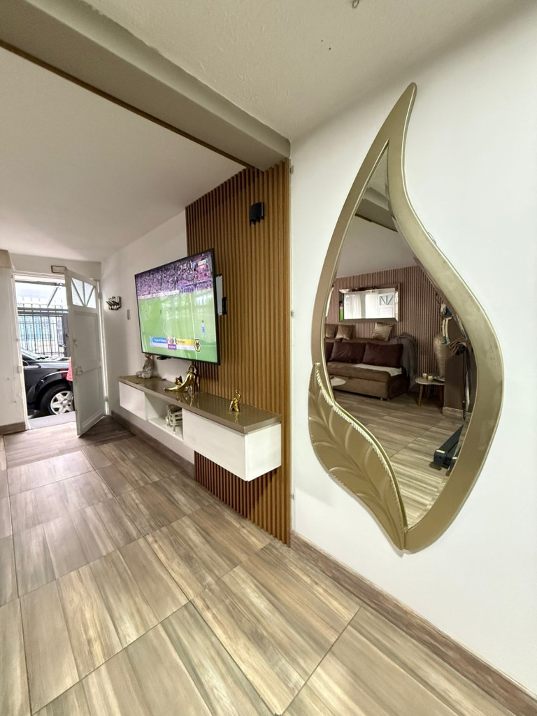 Casa en venta en San Luis, Bogotá · foto 6 de 19