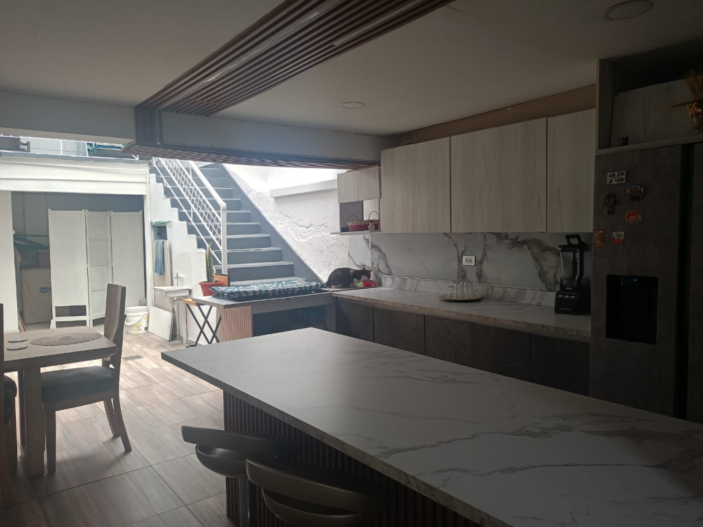 Casa en venta en San Luis, Bogotá · foto 7 de 19