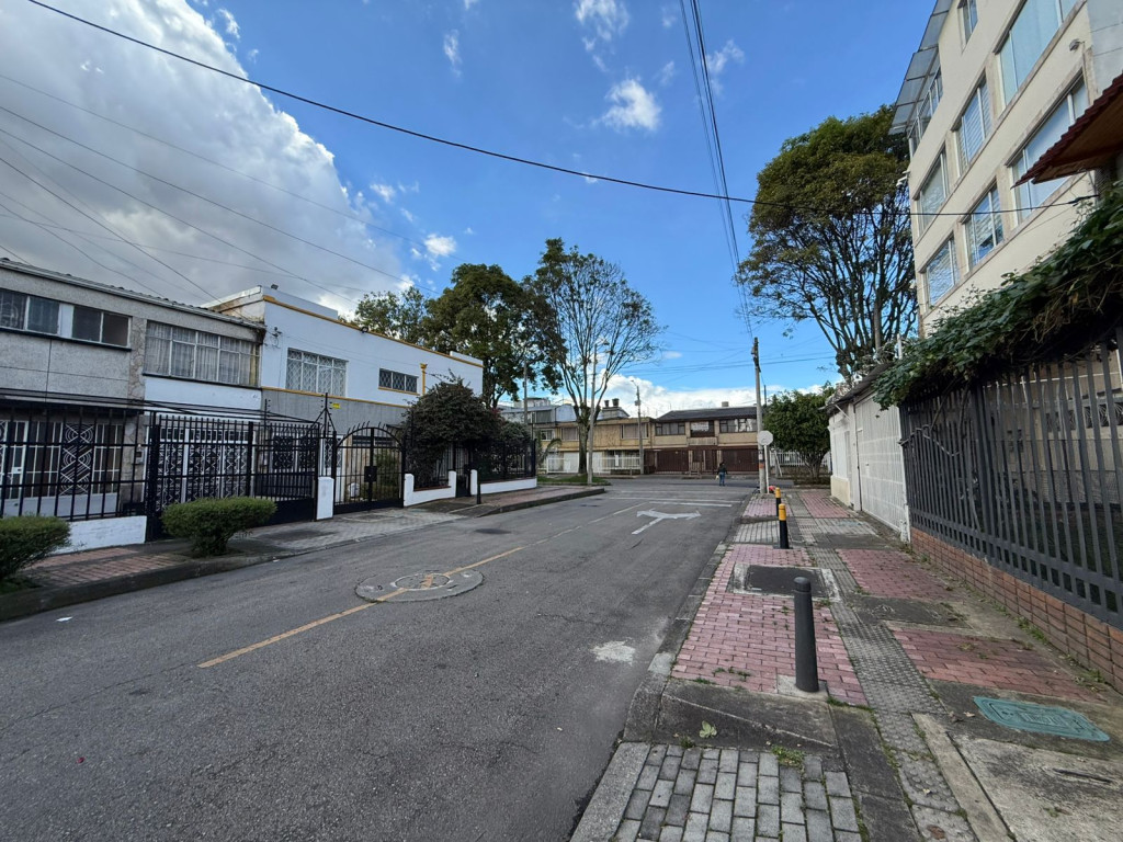 Casa en venta en San Luis, Bogotá · foto 19 de 19