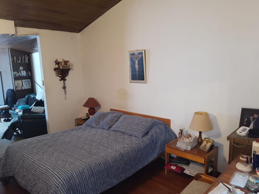 Casa en venta en Pasadena, Bogotá · foto 8 de 13