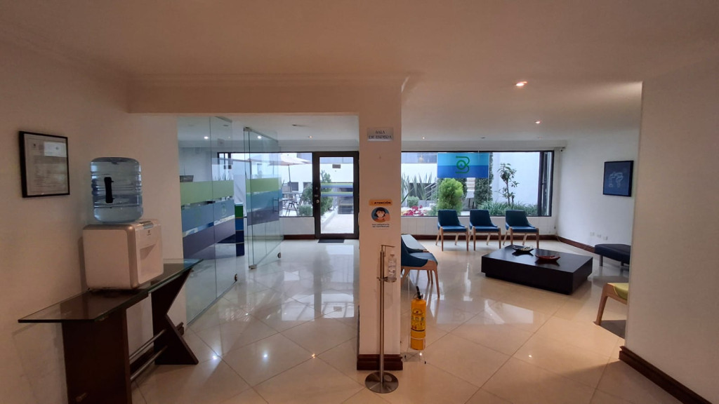 Casa en venta en Santa Paula, Bogotá · foto 3 de 19