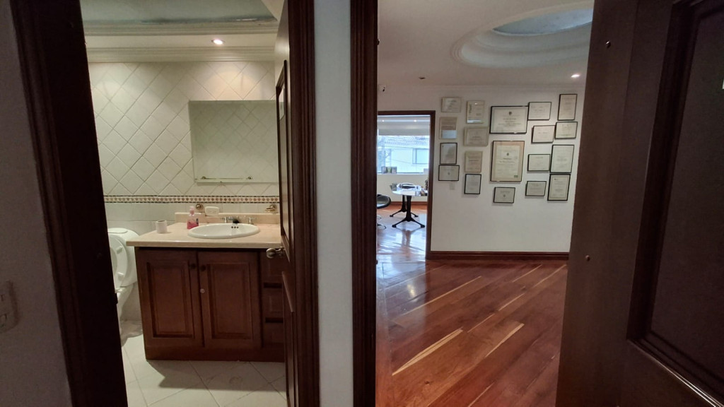 Casa en venta en Santa Paula, Bogotá · foto 11 de 19