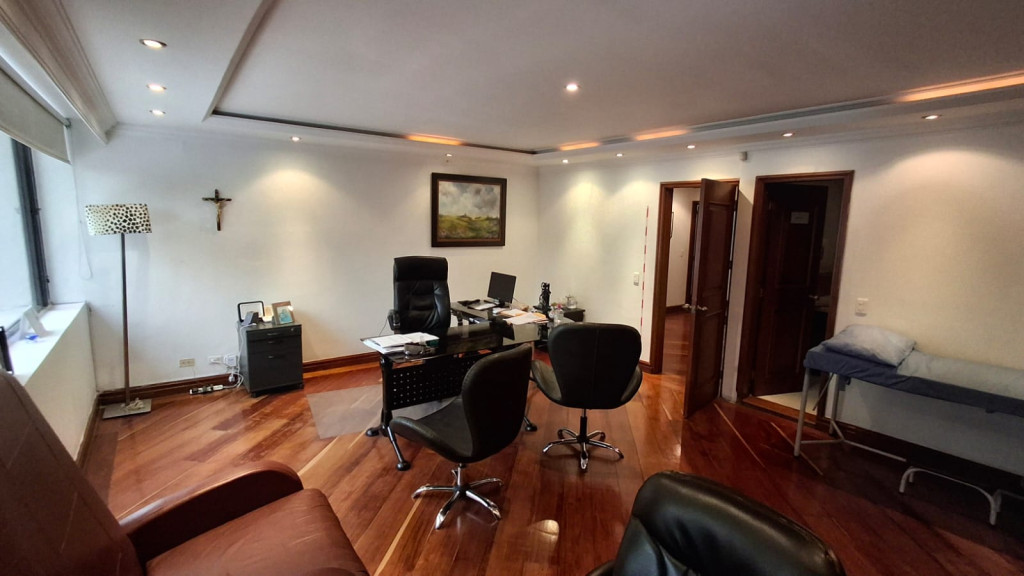 Casa en venta en Santa Paula, Bogotá · foto 16 de 19
