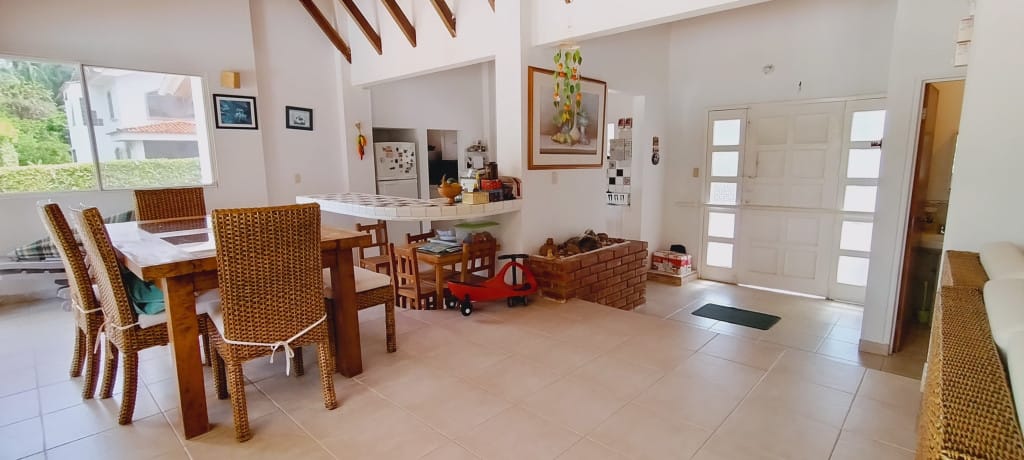 Casa de 3 alcobas en venta en Ricaurte, Ricaurte, 120 m² · foto 12 de 24