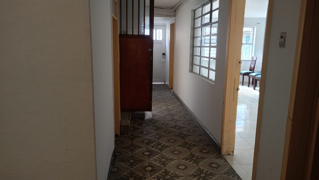 Casa en venta en San Jose Sur, Bogotá · foto 9 de 24