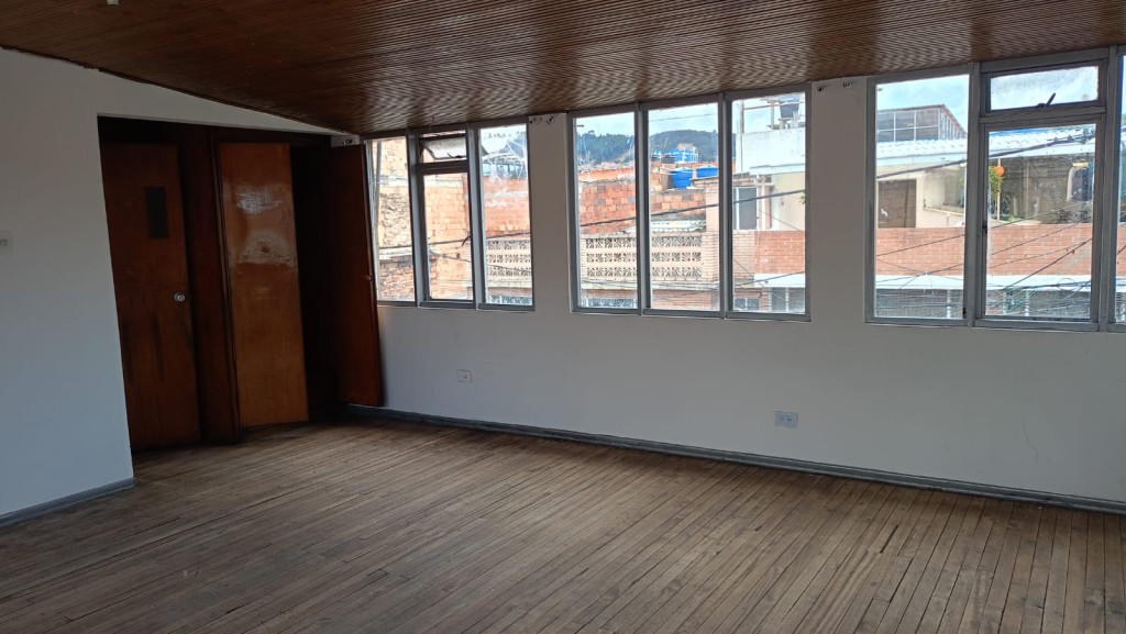 Casa en venta en San Jose Sur, Bogotá · foto 19 de 24