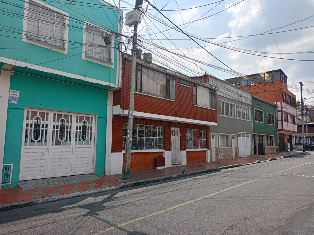 Casa en venta en San Jose Sur, Bogotá · foto 23 de 24