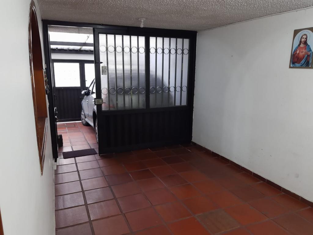 Casa en venta en La Floresta, Bogotá · foto 16 de 18