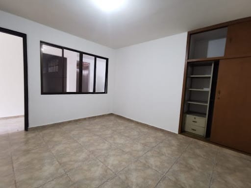 Oficina en arriendo en San Vicente, Cali, 160 m² · foto 8 de 24