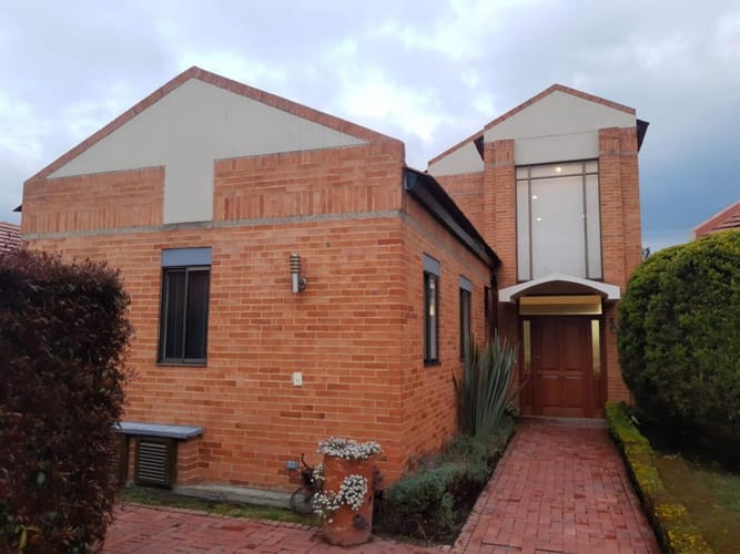 Casa de 3 alcobas en venta en Centro Internacional, Bogotá, 320 m² · foto 3 de 24