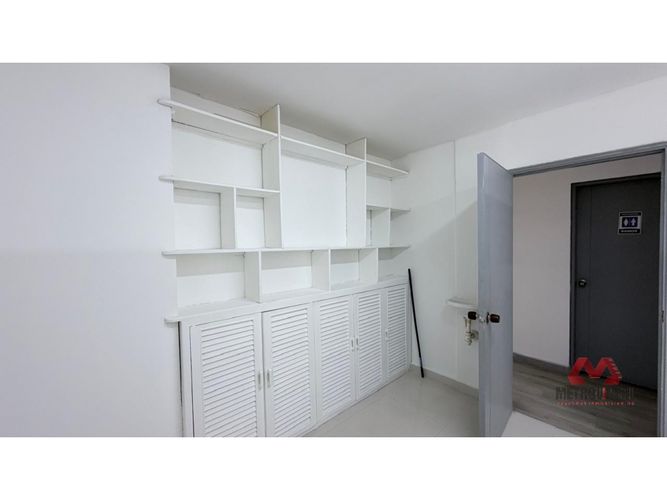 Consultorio en arriendo en Bocagrande, Cartagena, 18 m² · foto 4 de 7