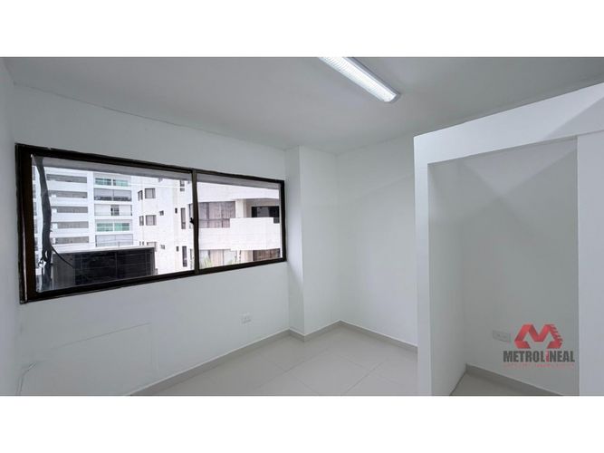 Consultorio en arriendo en Bocagrande, Cartagena, 18 m² · foto 5 de 7