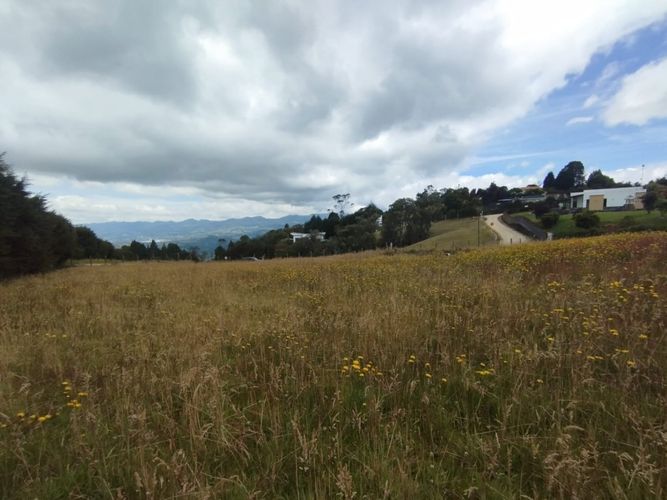 Lote en venta en Aposentos Parte Alta, Sopó, 2392 m² · foto 9 de 18
