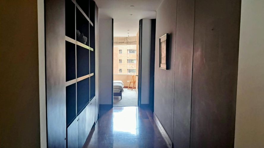 Apartamento de 3 alcobas en venta en El Virrey, Bogotá, 227 m² · foto 17 de 21