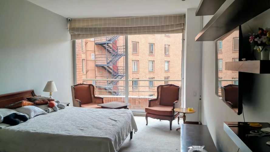 Apartamento de 3 alcobas en venta en El Virrey, Bogotá, 227 m² · foto 15 de 21