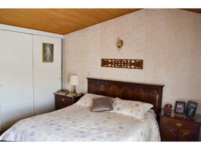 Casa de 4 alcobas en venta en Pontevedra, Bogotá, 287 m² · foto 11 de 23