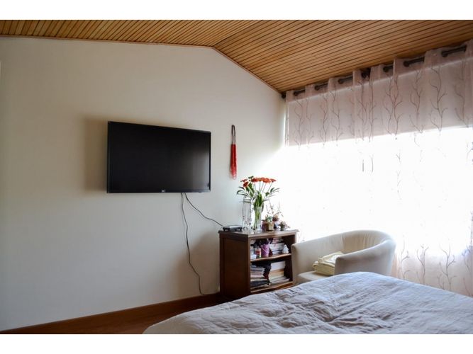 Casa de 4 alcobas en venta en Pontevedra, Bogotá, 287 m² · foto 12 de 23