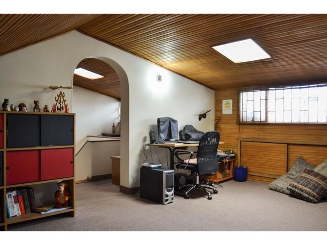 Casa de 4 alcobas en venta en Pontevedra, Bogotá, 287 m² · foto 15 de 23