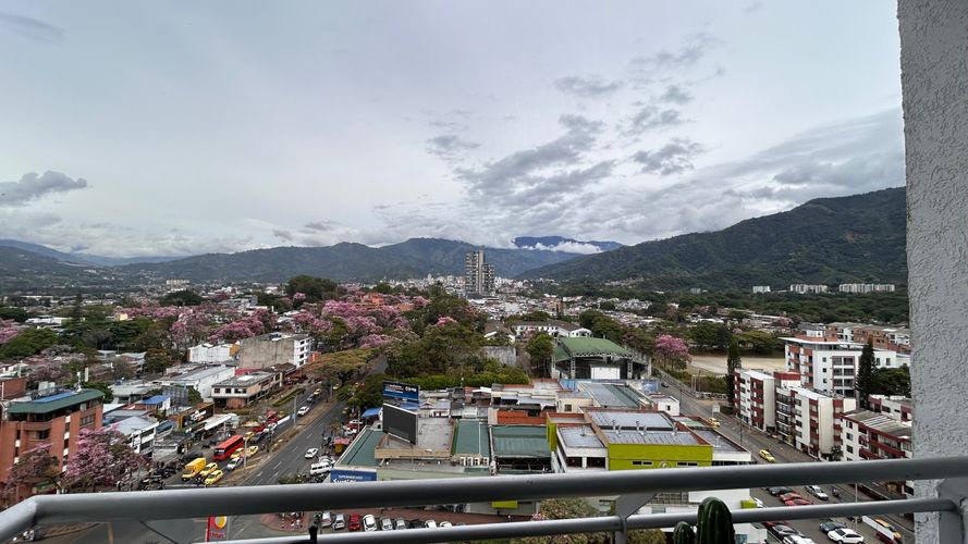 Apartamento de 3 alcobas en venta en Cadiz, Ibagué, 97 m² · foto 5 de 16