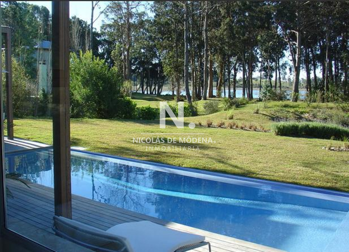 Casa en Alquiler · Foto 3