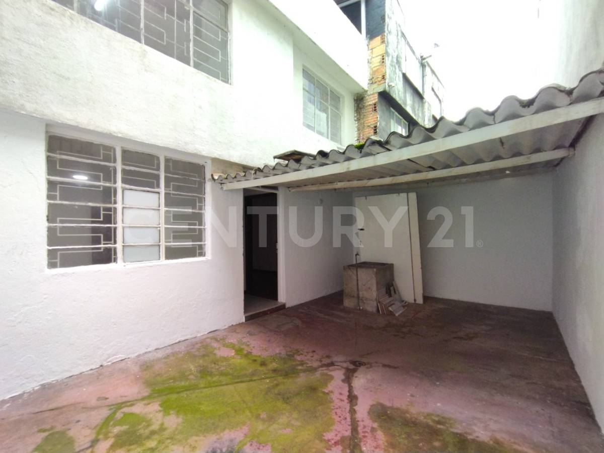 Casa en venta en Alamos, Bogotá · foto 10 de 23