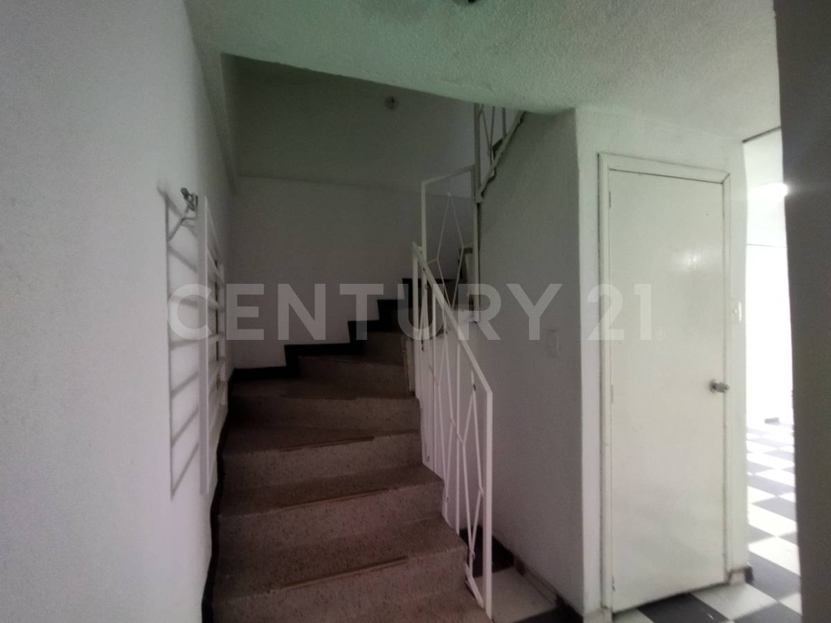 Casa en venta en Alamos, Bogotá · foto 11 de 23