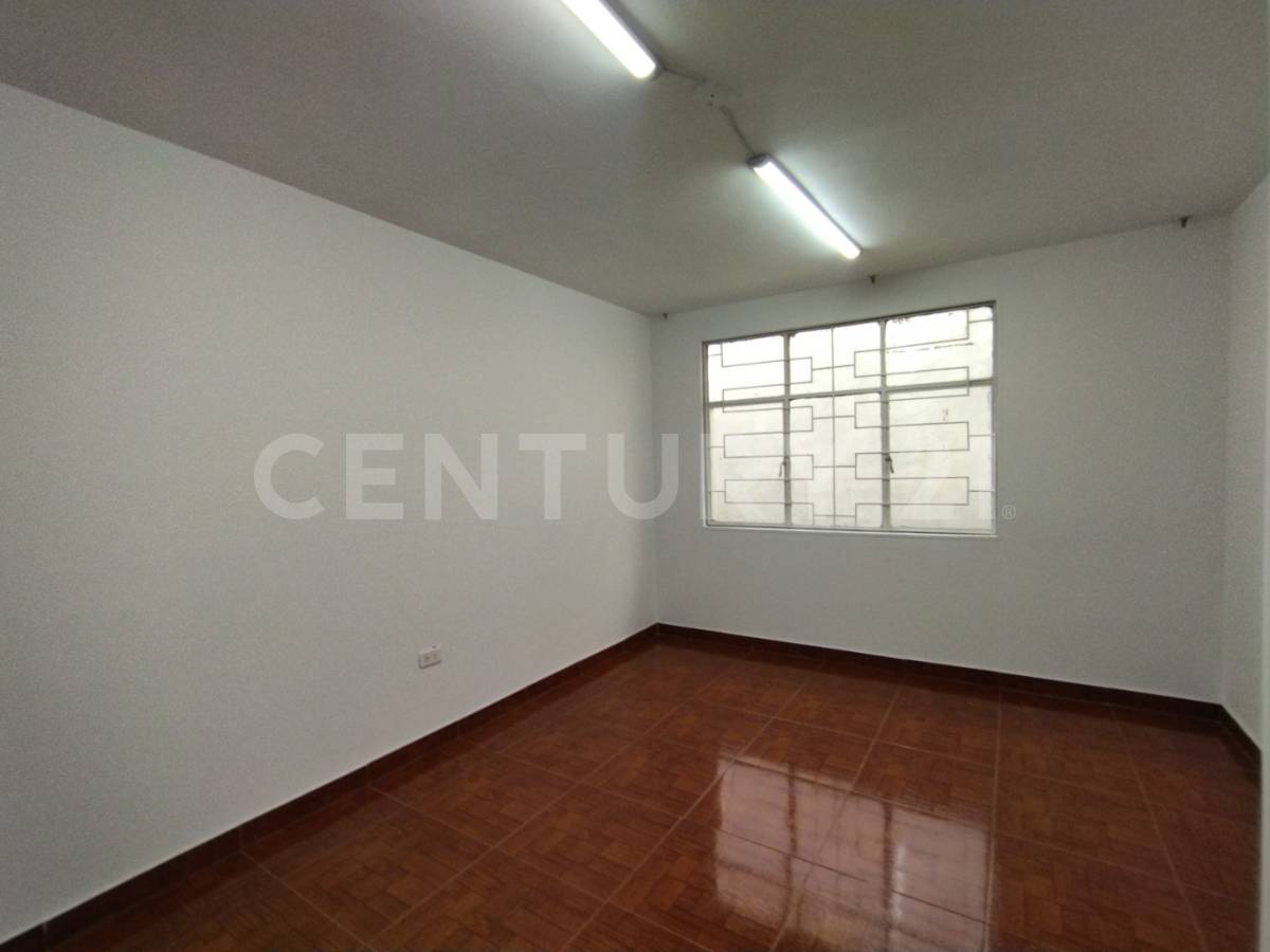 Casa en venta en Alamos, Bogotá · foto 19 de 23