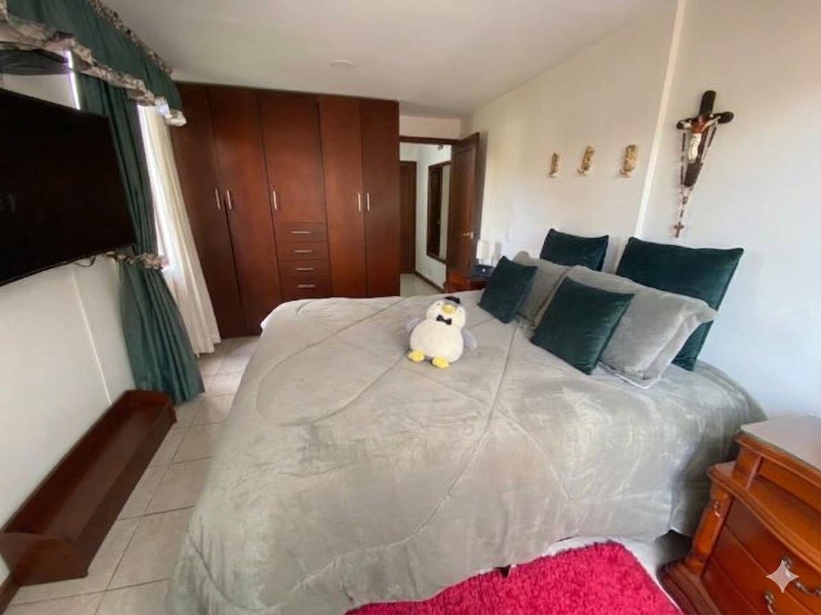 Casa en venta en Portales Del Norte, Bogotá · foto 16 de 24