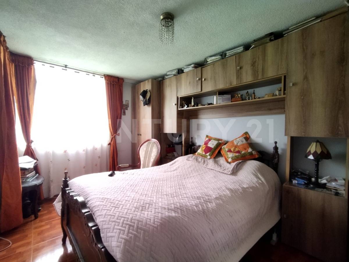 Apartamento en venta en Normandia, Bogotá · foto 4 de 19