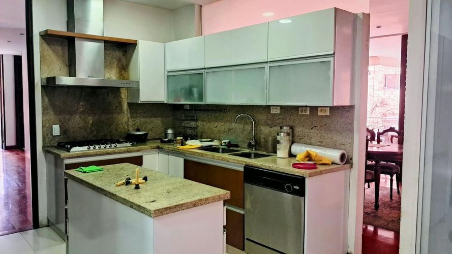 Apartamento de 3 alcobas en venta en El Virrey, Bogotá, 227 m² · foto 9 de 21