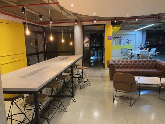 Apartamento de 1 alcoba en venta en La Flora, Cali, 33 m² · foto 18 de 24