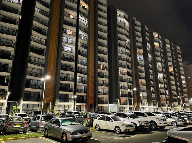 Apartamento de 1 alcoba en venta en La Flora, Cali, 33 m² · foto 24 de 24