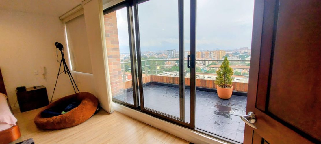 Apartamento de 5 alcobas en venta en Colina Campestre, Bogotá, 339 m² · foto 17 de 24