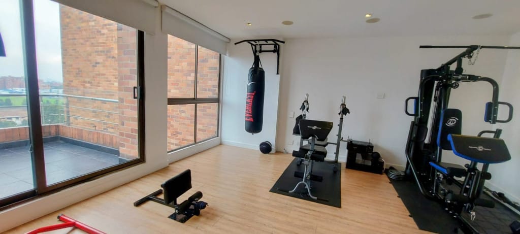 Apartamento de 5 alcobas en venta en Colina Campestre, Bogotá, 339 m² · foto 19 de 24