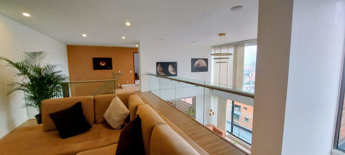 Apartamento de 5 alcobas en venta en Colina Campestre, Bogotá, 339 m² · foto 22 de 24