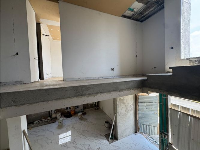 Casa de 4 alcobas en venta en Las Mercedes, Jamundí, 320 m² · foto 13 de 24