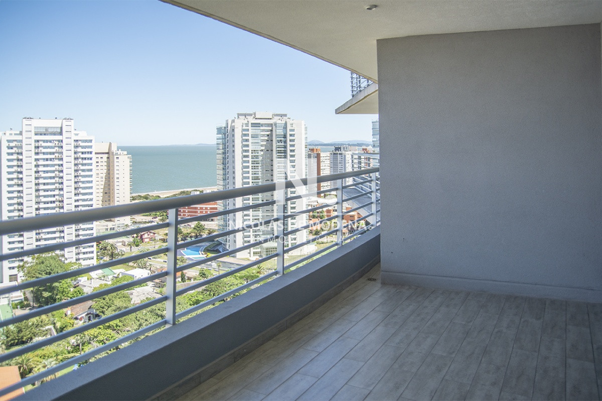 Apartamento en Alquiler · Foto 8