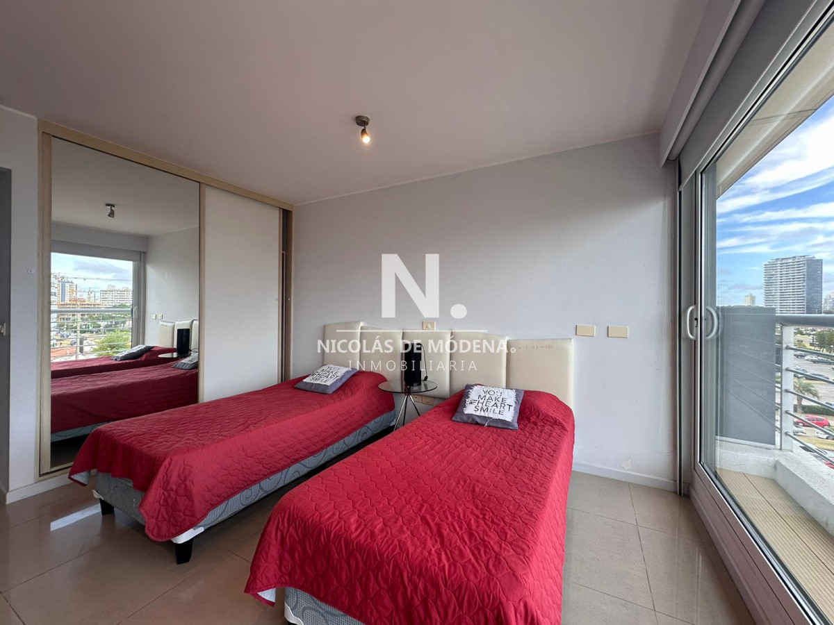 Apartamento en Alquiler · Foto 12
