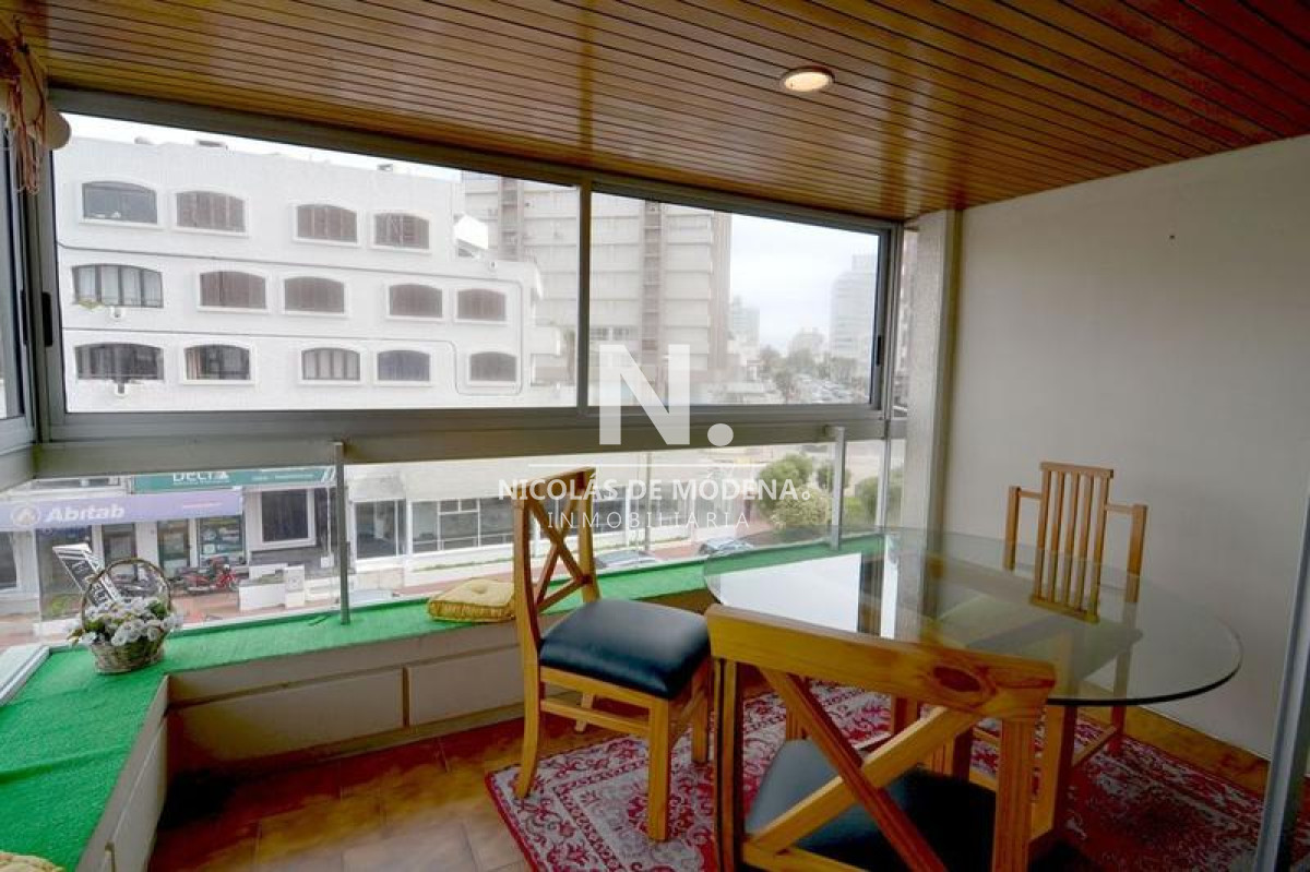 Apartamento en Alquiler · Foto 2